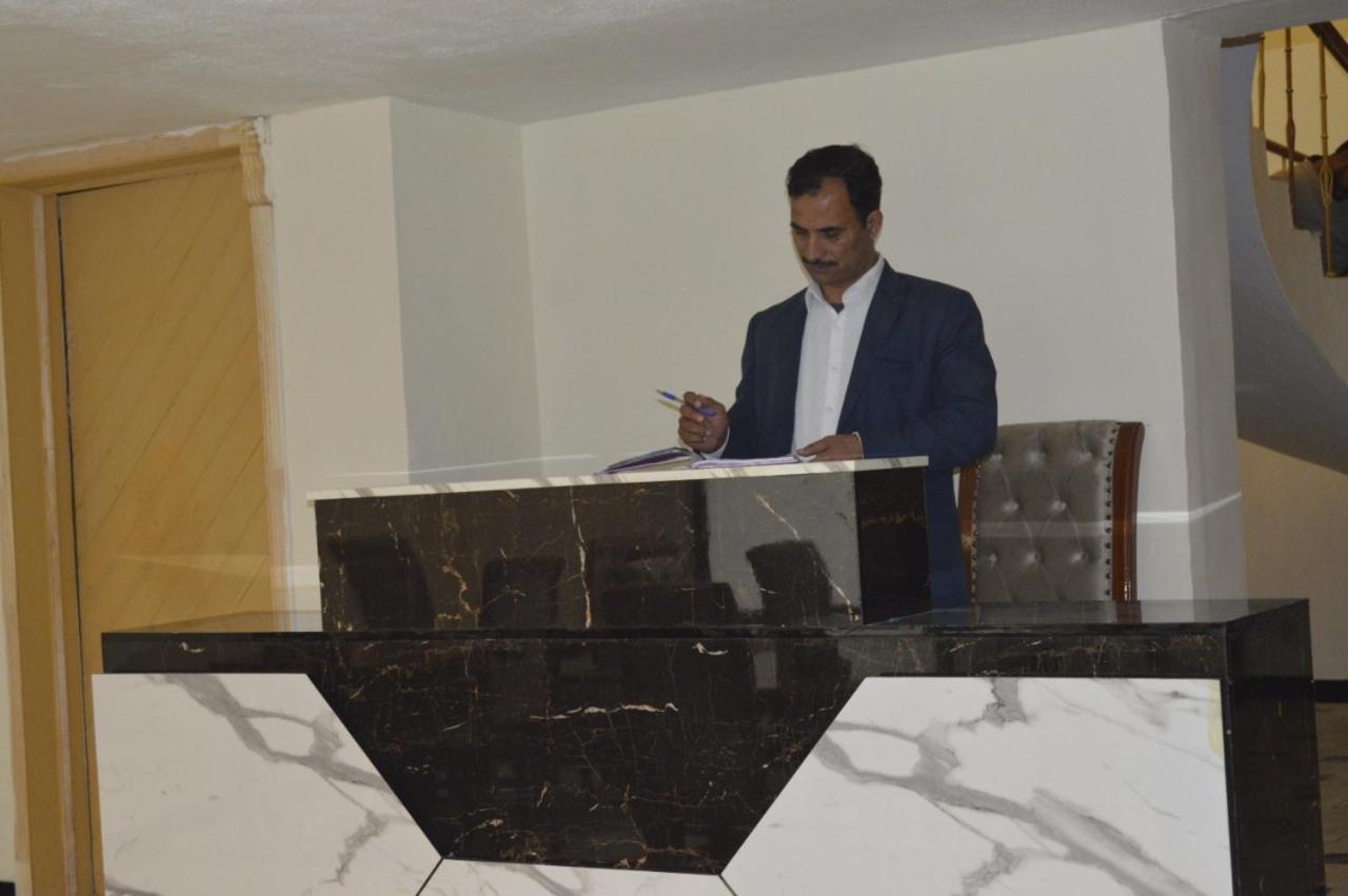 Rose Valet Guest House Islamabad Zewnętrze zdjęcie